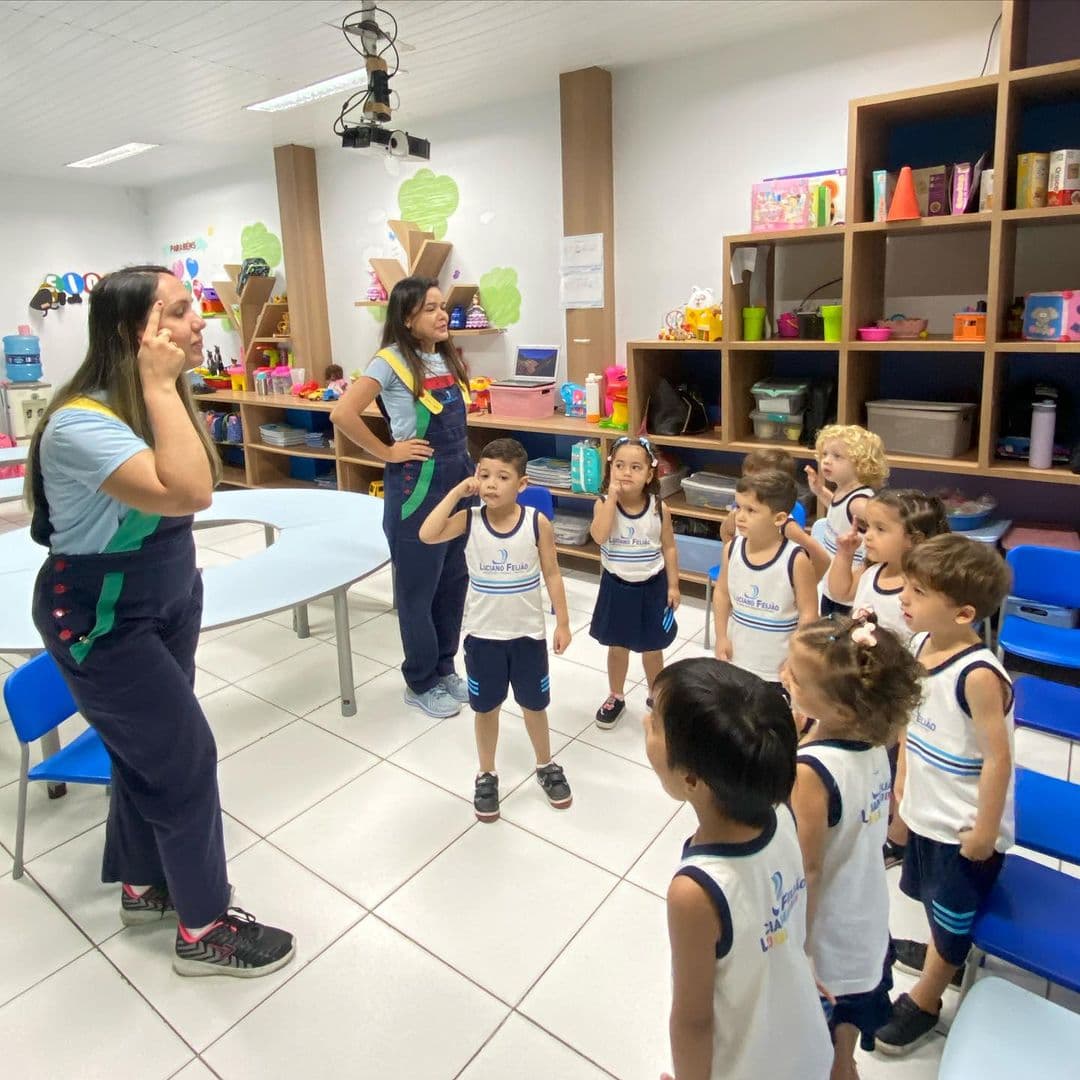 Volta as aulas CLF